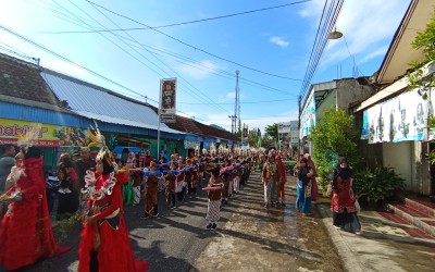 KIRAB BUDAYA MERIAHKAN MILAD MI ISLAMIYAH TEMPURSARI KE 56